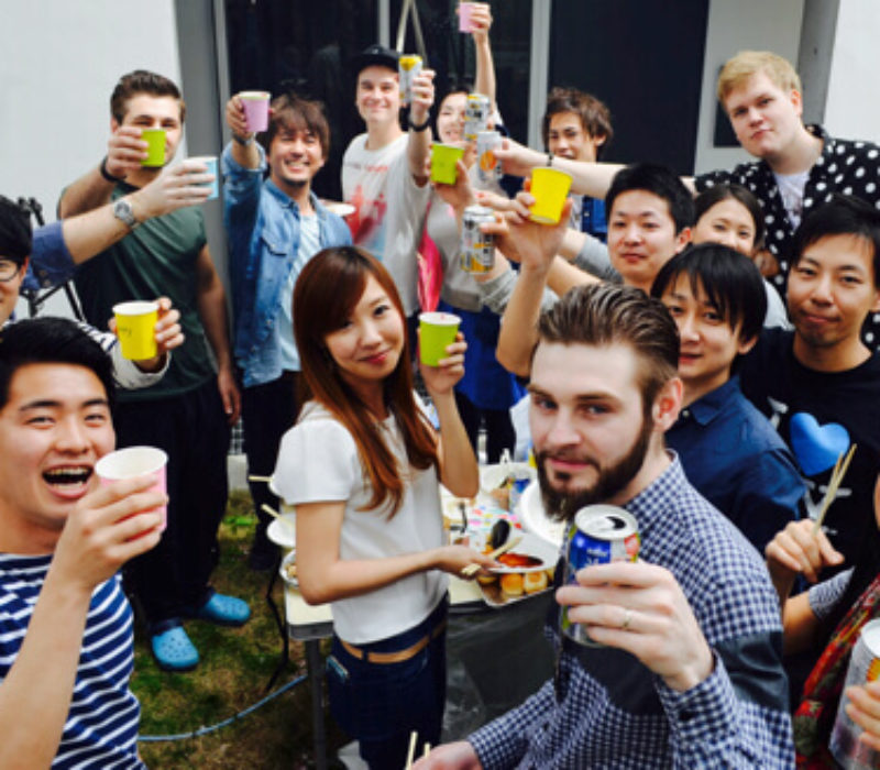 https://www.wabisabihouse.jp/wp-content/uploads/2021/06/gardenparty-800x700.jpg